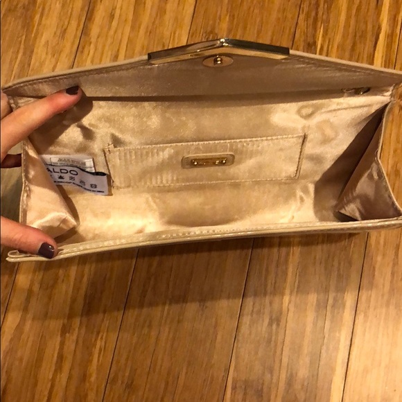 Aldo Clutch - Picture 3 of 3